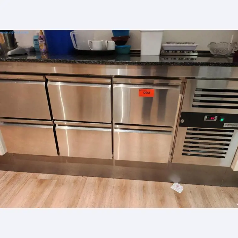 Uitrusting en machines voor bakkerijen, machines voor banketbakkerijen, magazijnuitrusting, wagenpark-4
