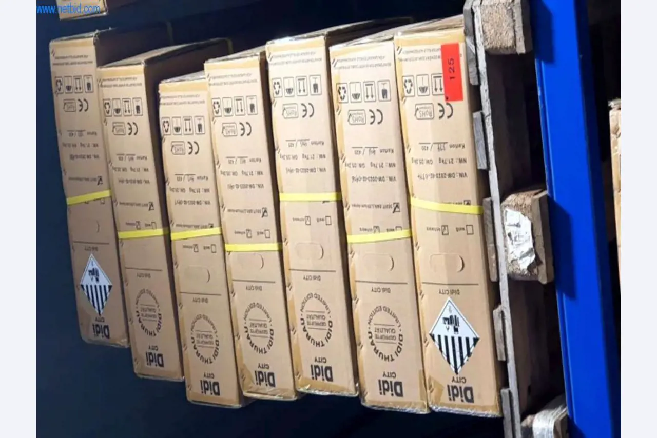 E-mobiles, e-scooters and e-vehicles-5