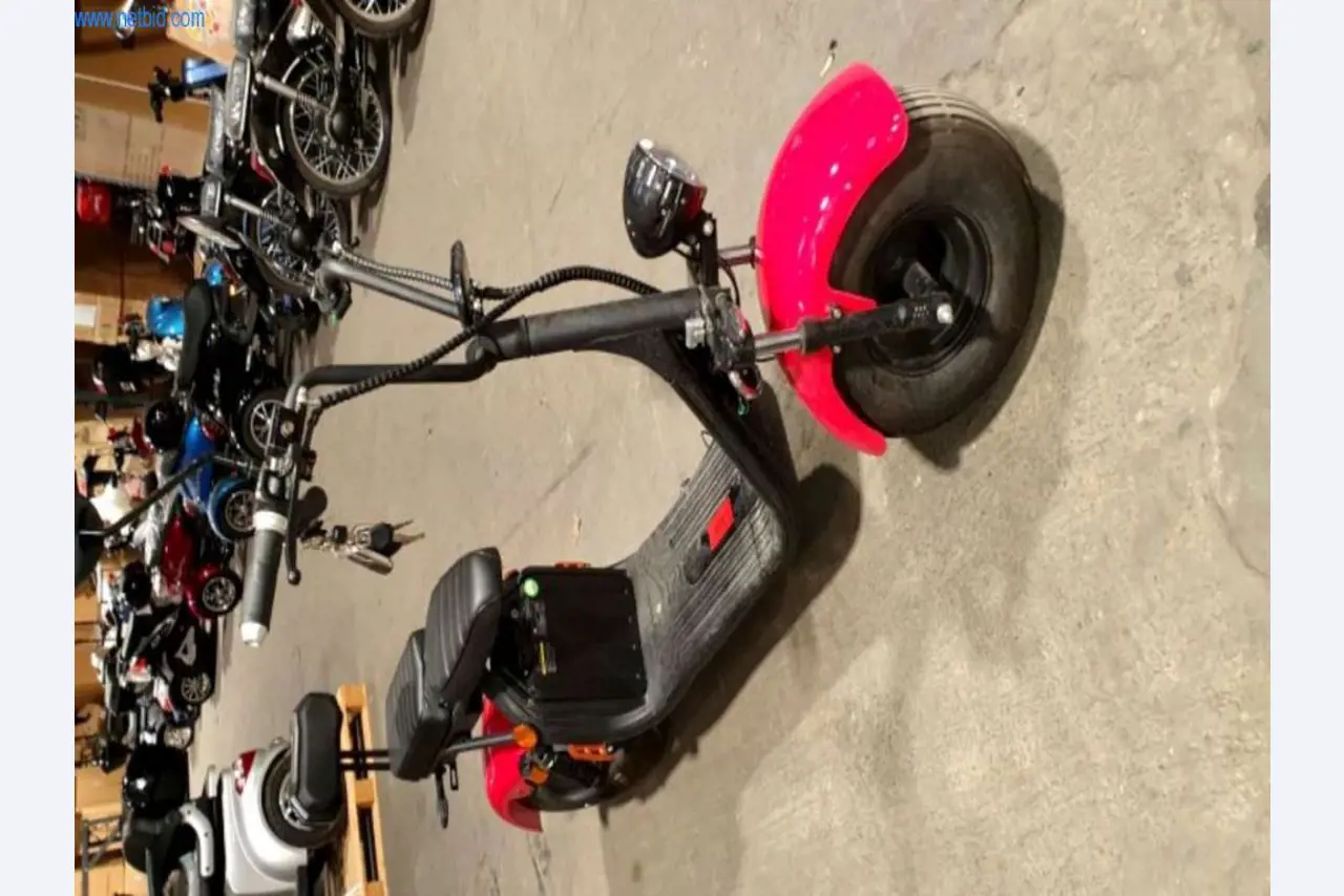 E-mobiles, e-scooters and e-vehicles-3