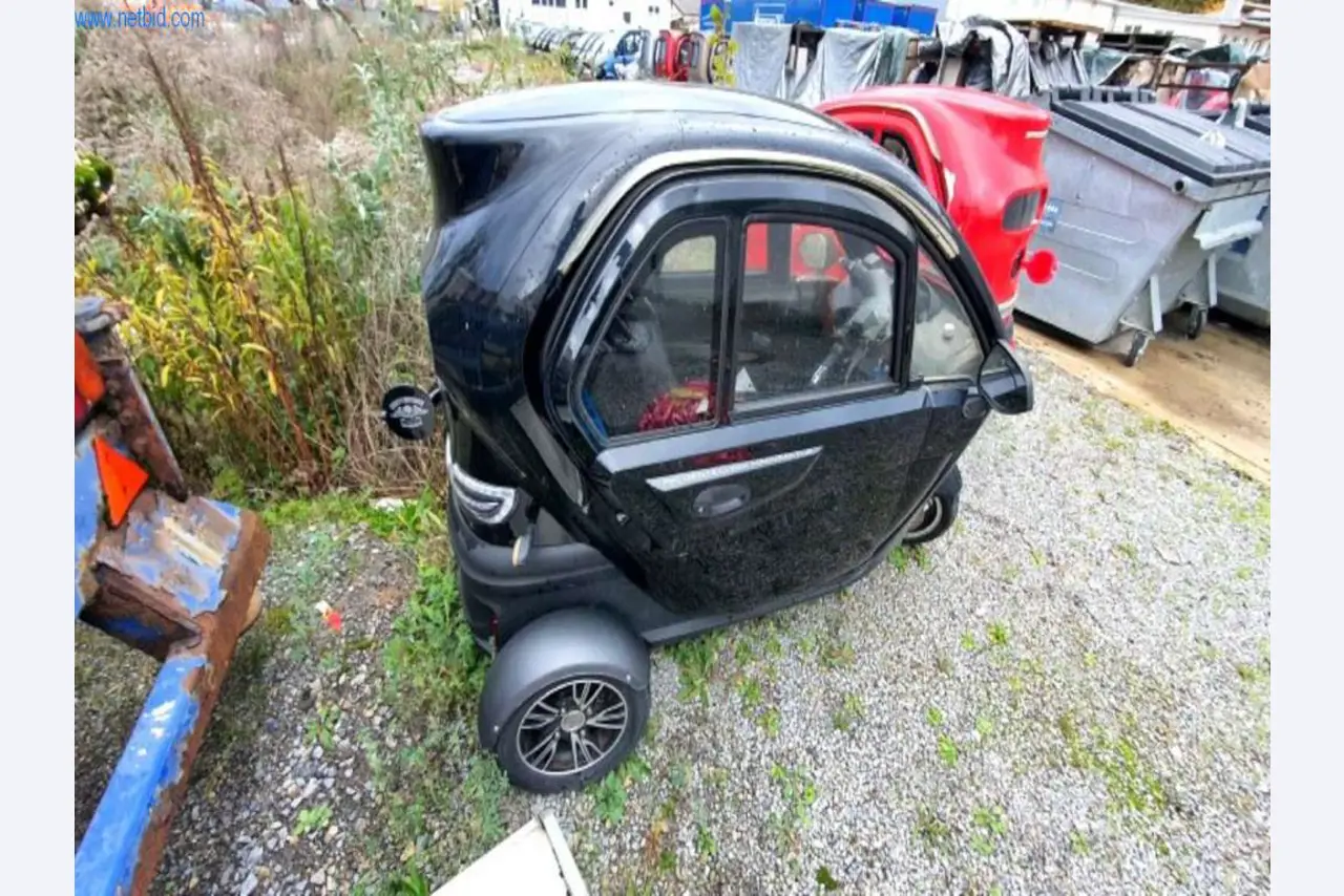 E-mobiles, e-scooters e e-veículos-11