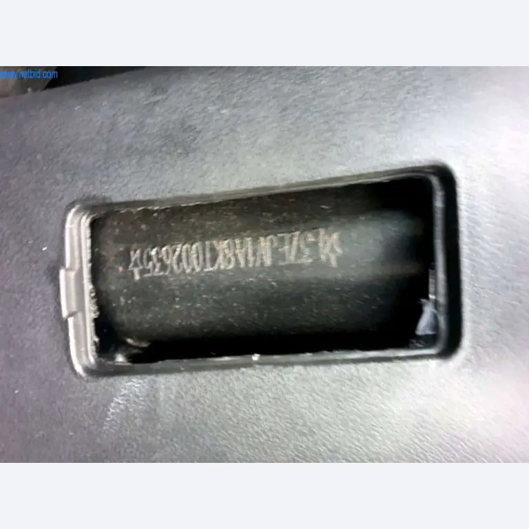 E-mobiles, e-scooters e e-veículos-3