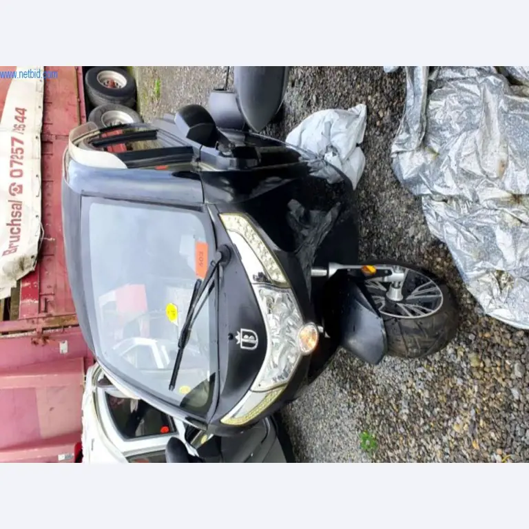 E-mobiles, e-scooters e e-veículos-7