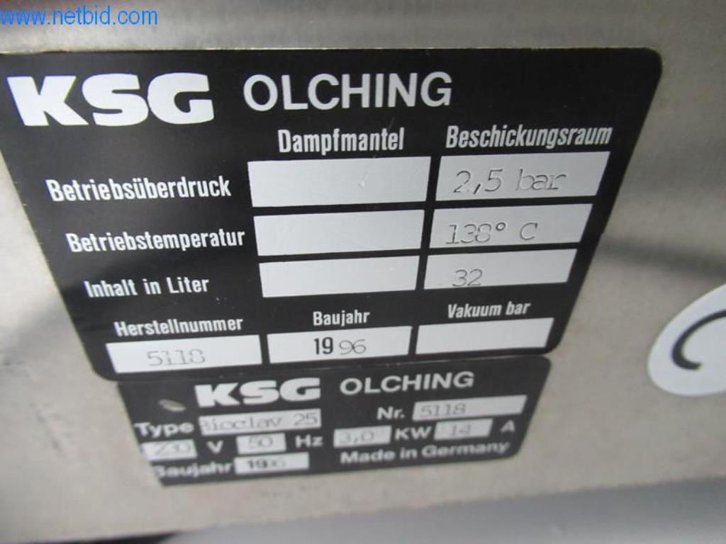 Very well maintained mass spectrometer with HPLC system and accessories-2
