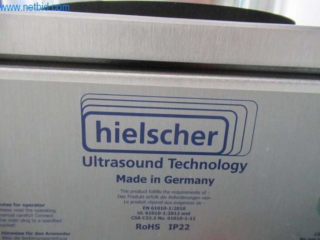 Velmi dobře udržovaný hmotnostní spektrometr se systémem HPLC a příslušenstvím-3