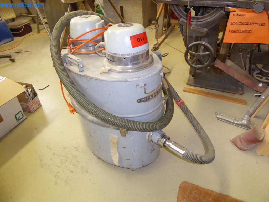 Stroje na výrobu koženého zboží, sedlářských výrobků a plodin-1