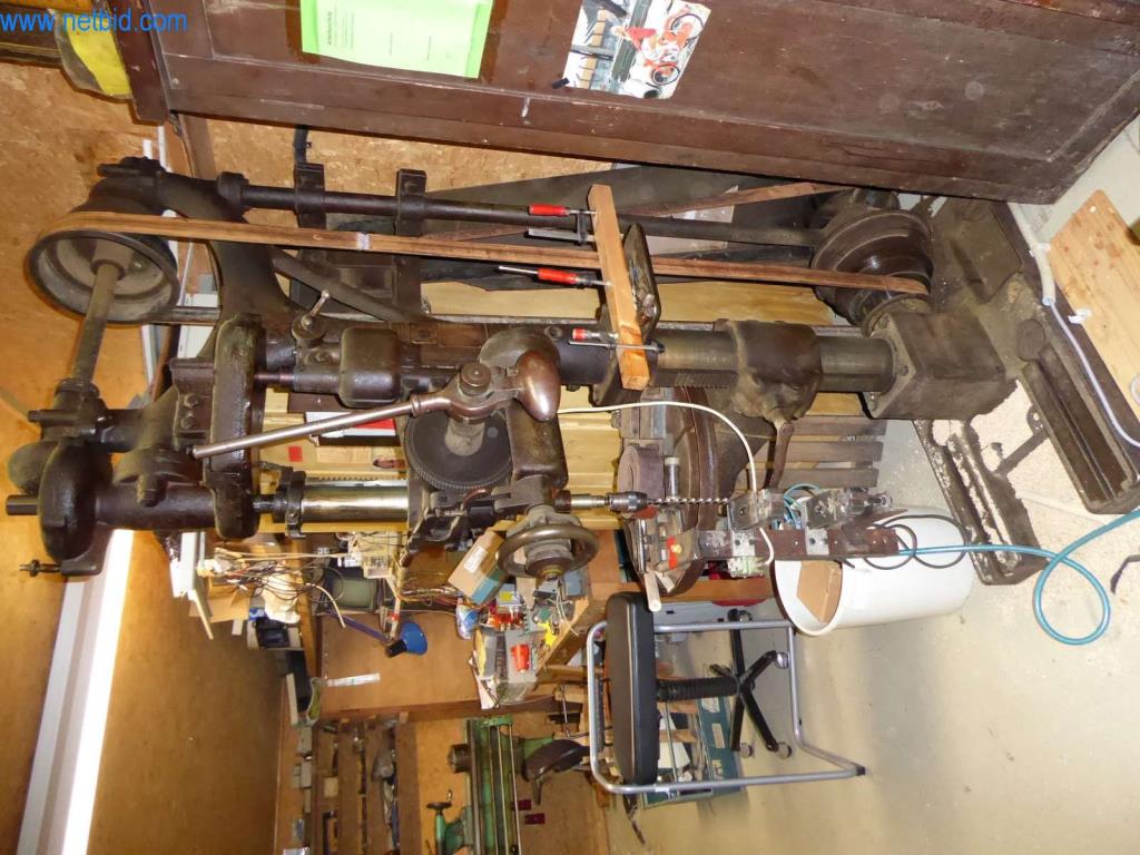 Maschinen zur Herstellung Leder-, Sattlerwaren und Gerten-1