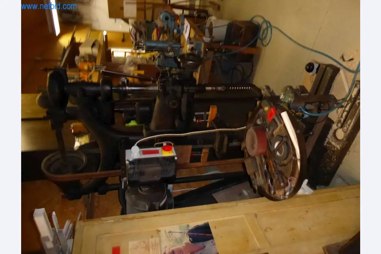 Maschinen zur Herstellung Leder-, Sattlerwaren und Gerten-3