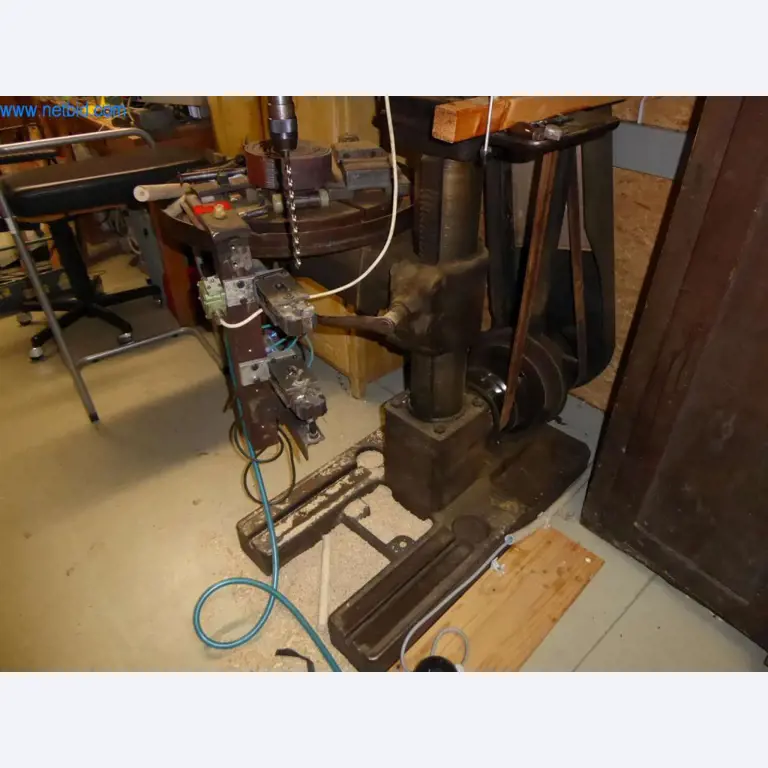 Maschinen zur Herstellung Leder-, Sattlerwaren und Gerten-7