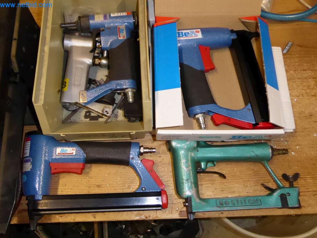 Stroje na výrobu koženého zboží, sedlářských výrobků a plodin-1