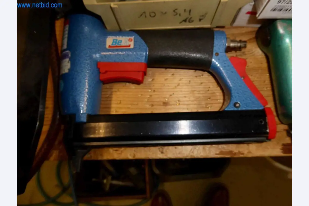 Maszyny do produkcji wyrobów skórzanych, rymarskich i roślinnych-2