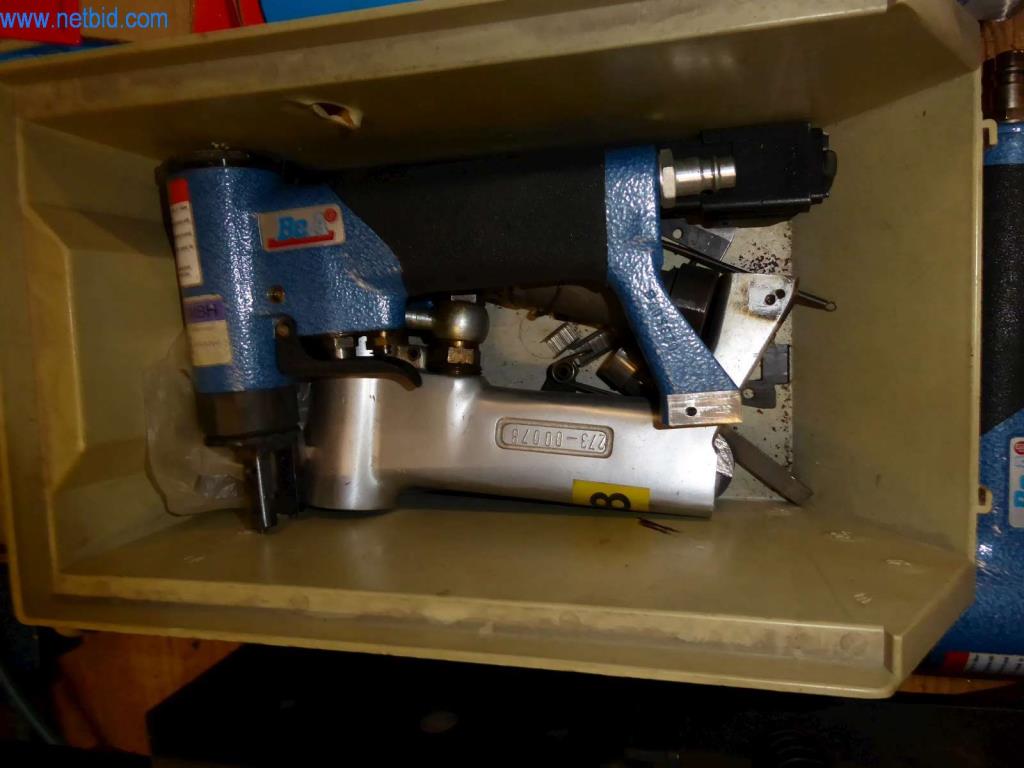 Stroje na výrobu koženého zboží, sedlářských výrobků a plodin-5