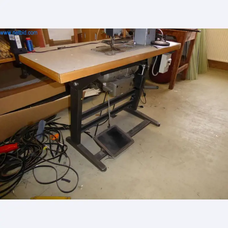 Máquinas para la fabricación de artículos de cuero, guarnicionería y talabartería-3