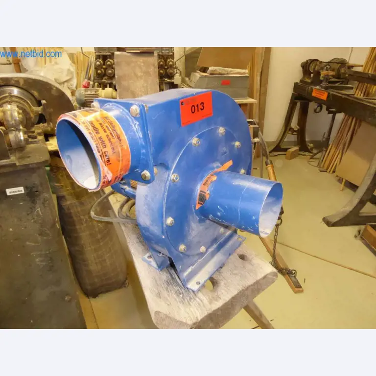 Machines voor de productie van lederwaren, zadeltuig en gewassen-1