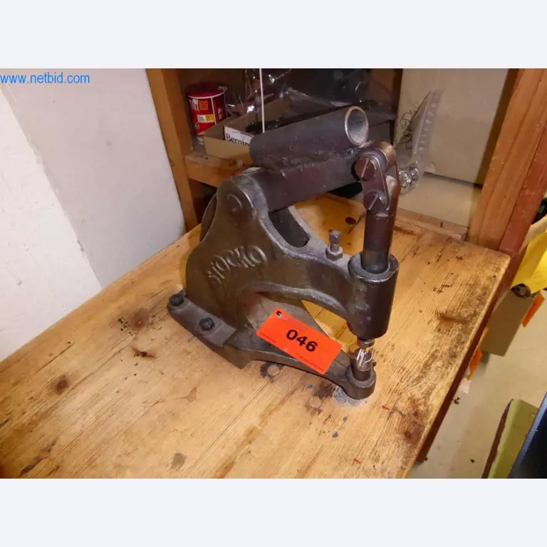 Maszyny do produkcji wyrobów skórzanych, rymarskich i roślinnych-1