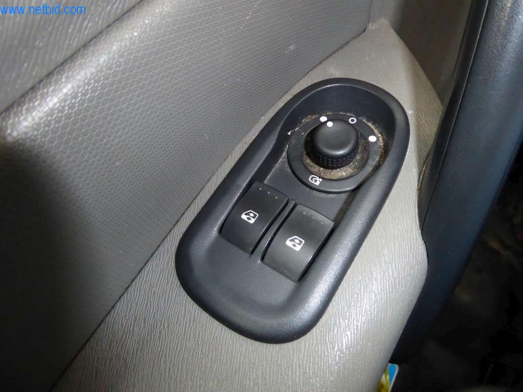 Stroje na výrobu koženého zboží, sedlářských výrobků a plodin-16