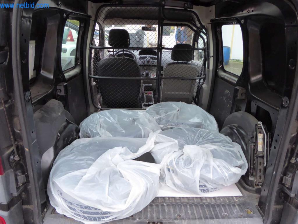 Stroje na výrobu koženého zboží, sedlářských výrobků a plodin-8