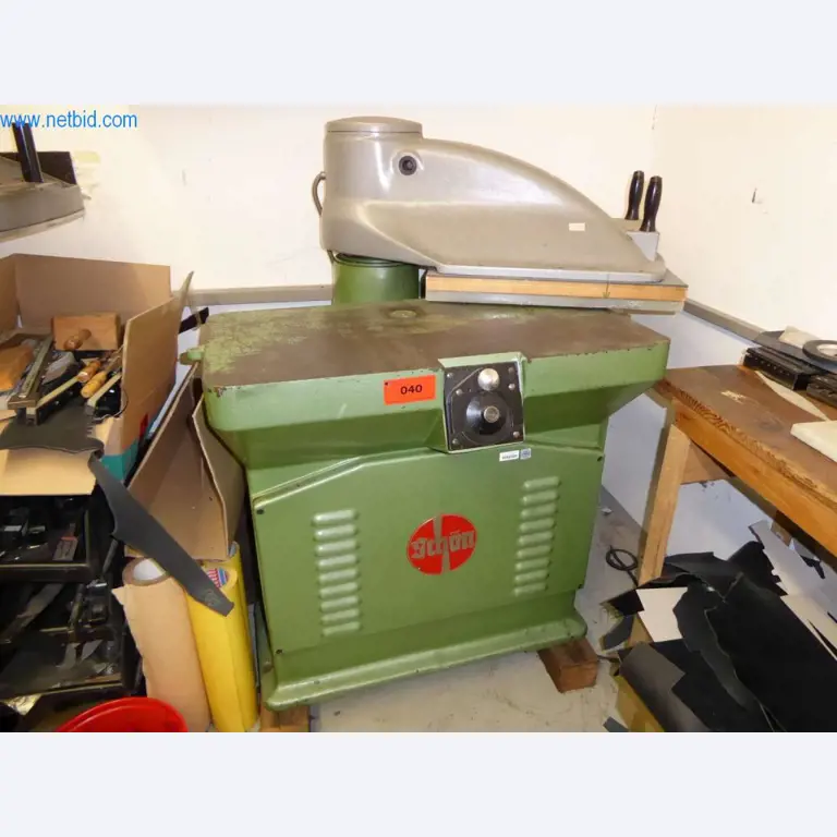 Máquinas para la fabricación de artículos de cuero, guarnicionería y talabartería-1