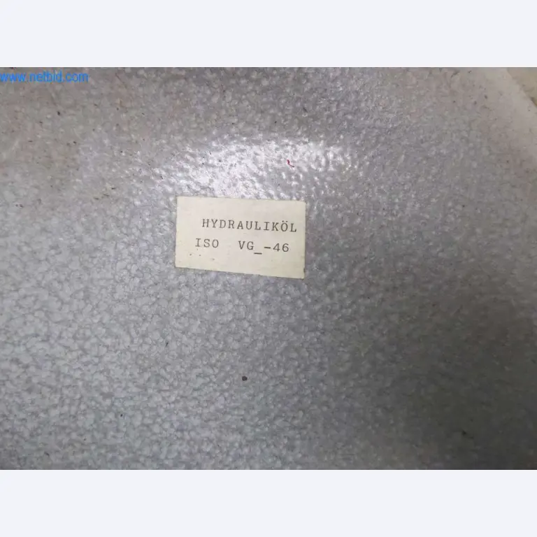 Máquinas para la fabricación de artículos de cuero, guarnicionería y talabartería-6