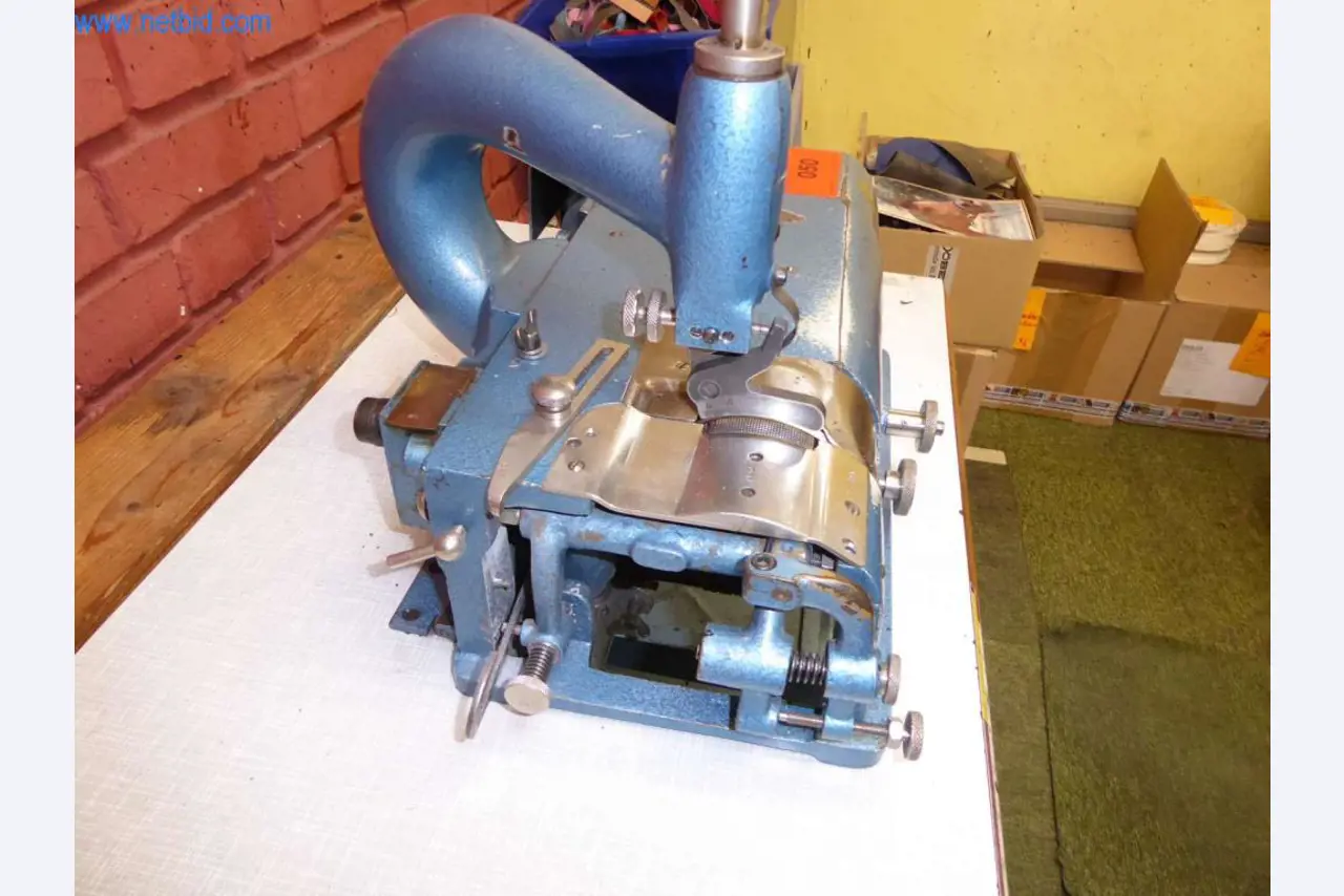 Máquinas para la fabricación de artículos de cuero, guarnicionería y talabartería-5