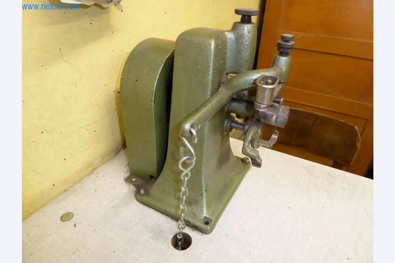 Maschinen zur Herstellung Leder-, Sattlerwaren und Gerten-2