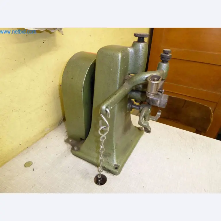 Maschinen zur Herstellung Leder-, Sattlerwaren und Gerten-2