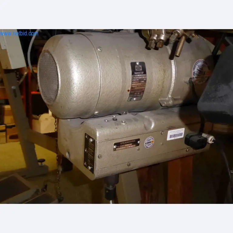 Stroje na výrobu koženého zboží, sedlářských výrobků a plodin-11