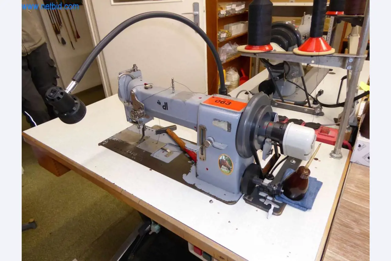 Stroje na výrobu koženého zboží, sedlářských výrobků a plodin-5