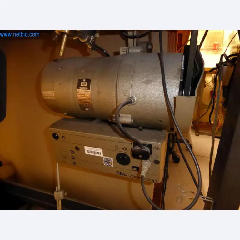 Machines voor de productie van lederwaren, zadeltuig en gewassen-8