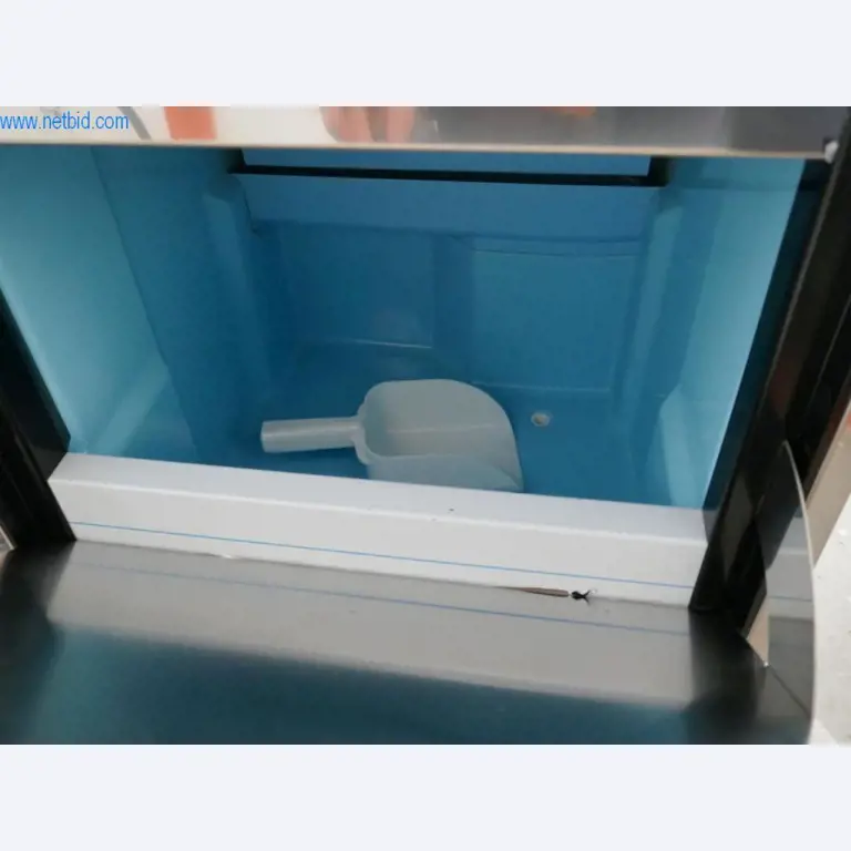 Maszyny budowlane, akcesoria budowlane, rusztowania, belki szalunkowe, podpory, maszyny i pojazdy do obróbki metalu-2