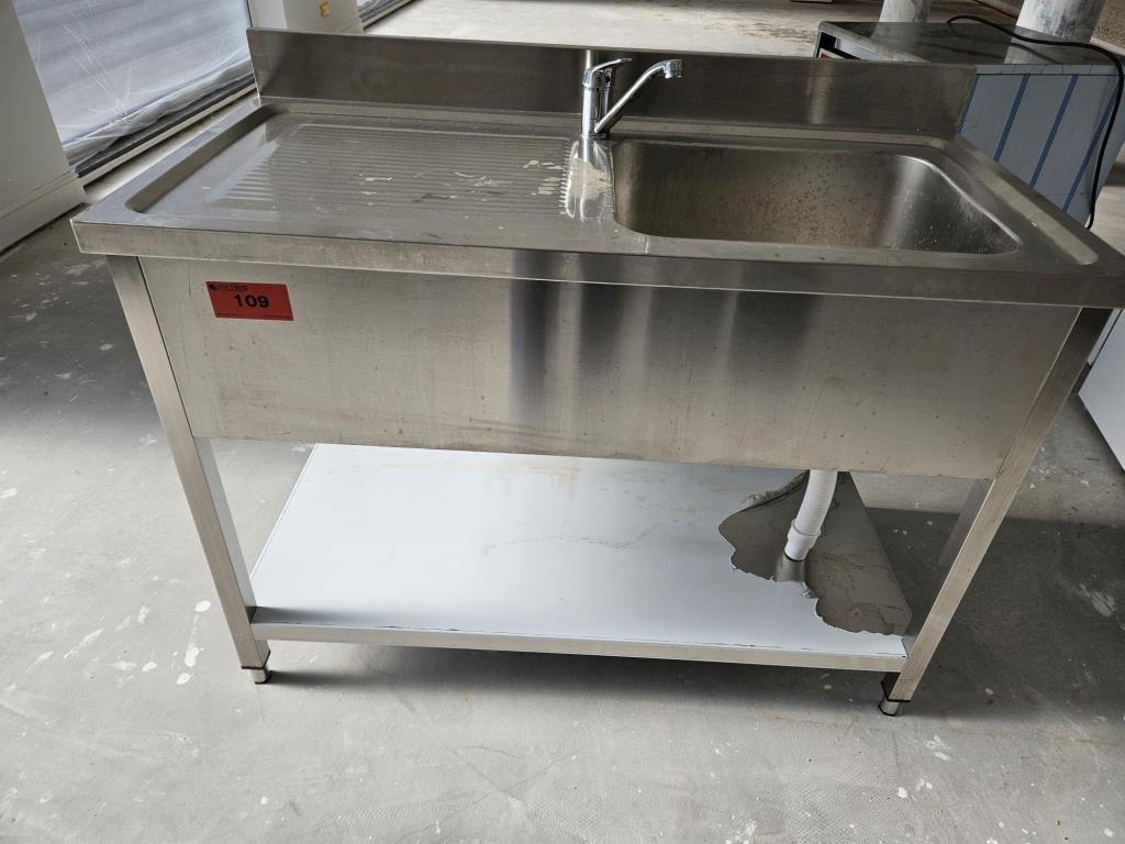 Baumaschinen, Bauzubehör, Gerüste, Schalungsträger, Stützen, metallverarbeitende Maschinen und Fahrzeuge-1