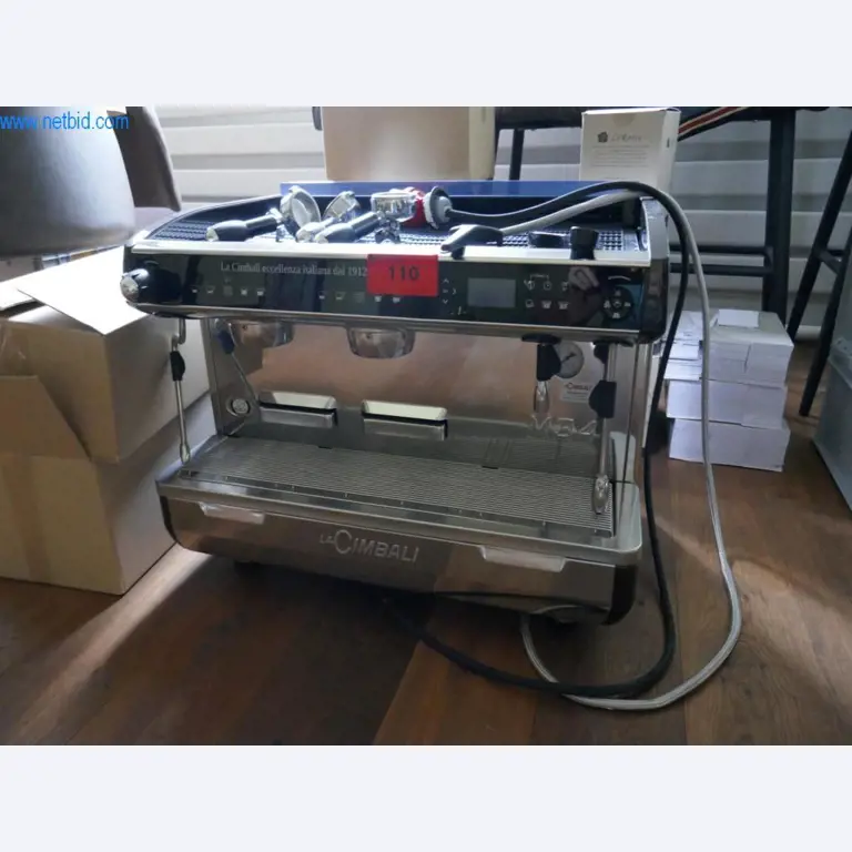 Maszyny budowlane, akcesoria budowlane, rusztowania, belki szalunkowe, podpory, maszyny i pojazdy do obróbki metalu-1