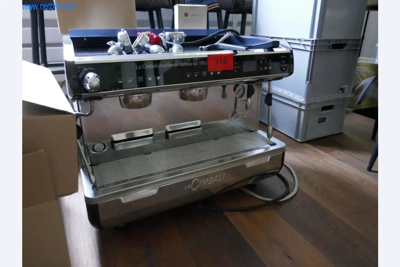 Maszyny budowlane, akcesoria budowlane, rusztowania, belki szalunkowe, podpory, maszyny i pojazdy do obróbki metalu-2