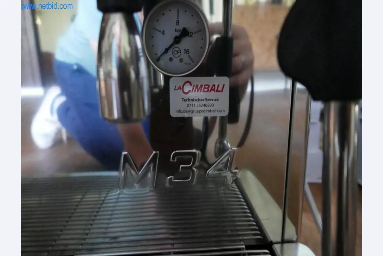 Maszyny budowlane, akcesoria budowlane, rusztowania, belki szalunkowe, podpory, maszyny i pojazdy do obróbki metalu-3