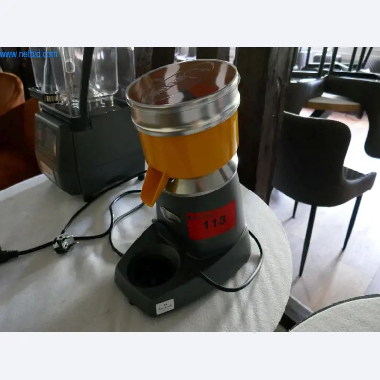 Machines de construction, accessoires de construction, échafaudages, poutres de coffrage, étais, machines et véhicules travaillant le métal-1