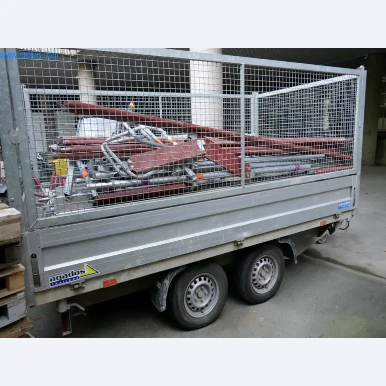 Stavební stroje, stavební příslušenství, lešení, bednicí nosníky, podpěry, kovoobráběcí stroje a vozidla-5