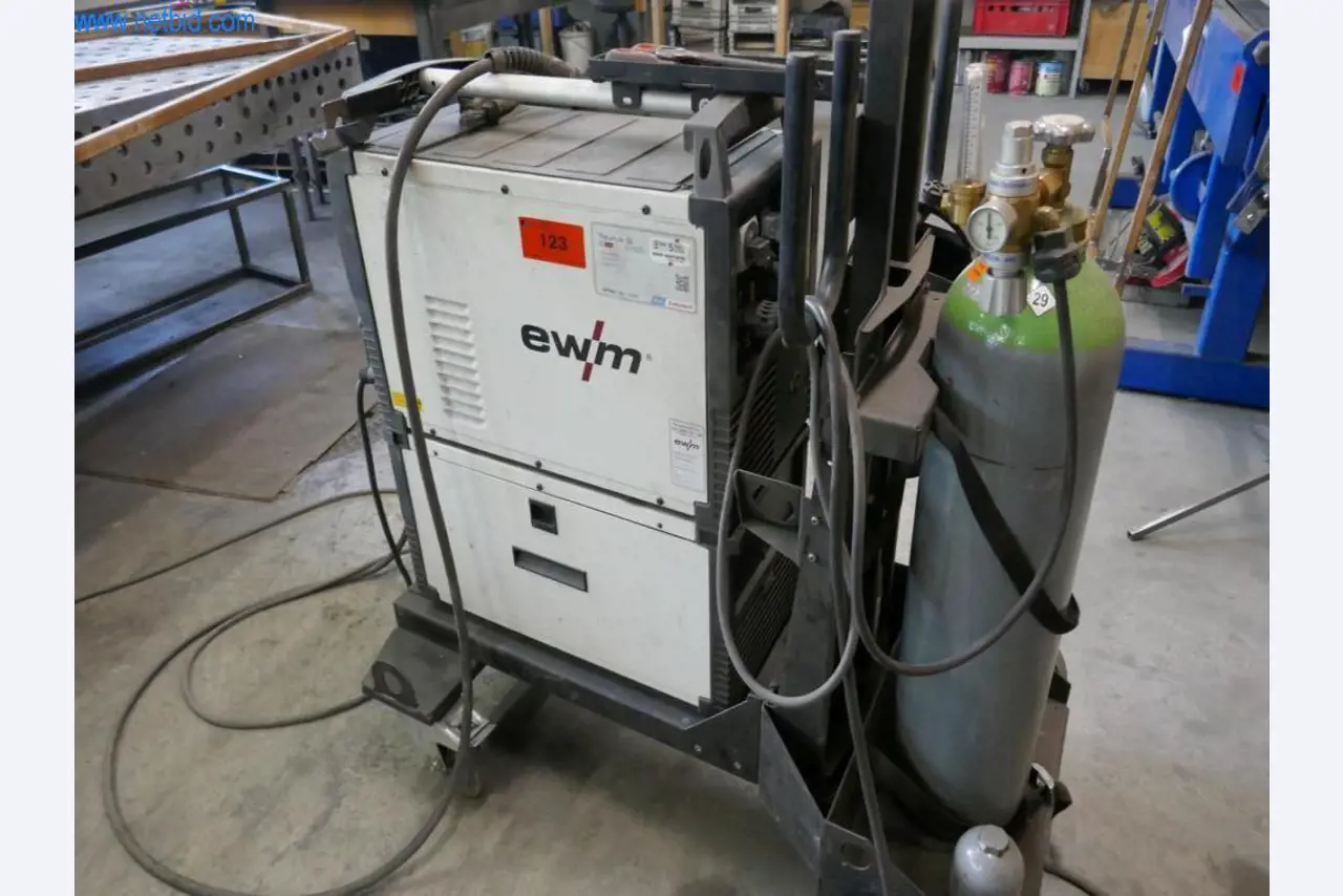 Maszyny budowlane, akcesoria budowlane, rusztowania, belki szalunkowe, podpory, maszyny i pojazdy do obróbki metalu-4