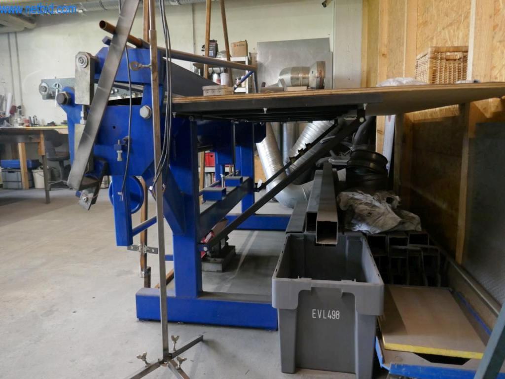 Máquinas de construção, acessórios de construção, andaimes, vigas de cofragem, suportes, máquinas e veículos para trabalhar metais-3