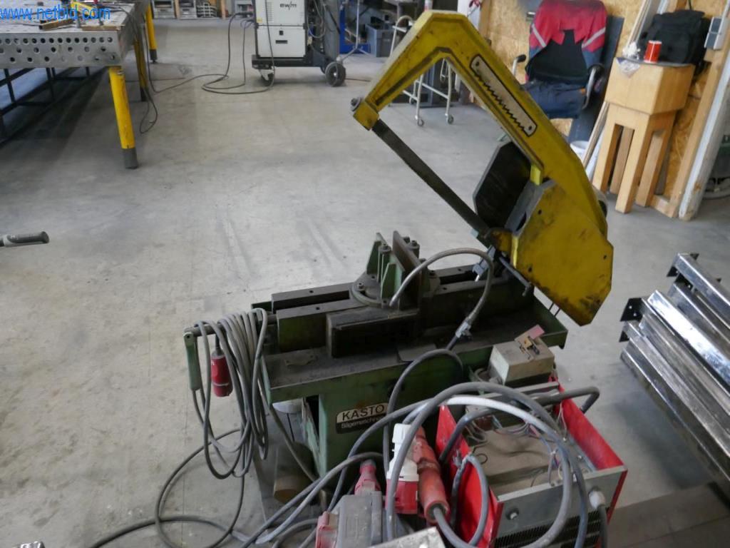 Stavební stroje, stavební příslušenství, lešení, bednicí nosníky, podpěry, kovoobráběcí stroje a vozidla-3