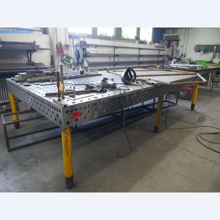 Maszyny budowlane, akcesoria budowlane, rusztowania, belki szalunkowe, podpory, maszyny i pojazdy do obróbki metalu-1