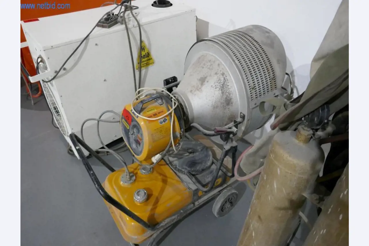 Baumaschinen, Bauzubehör, Gerüste, Schalungsträger, Stützen, metallverarbeitende Maschinen und Fahrzeuge-2