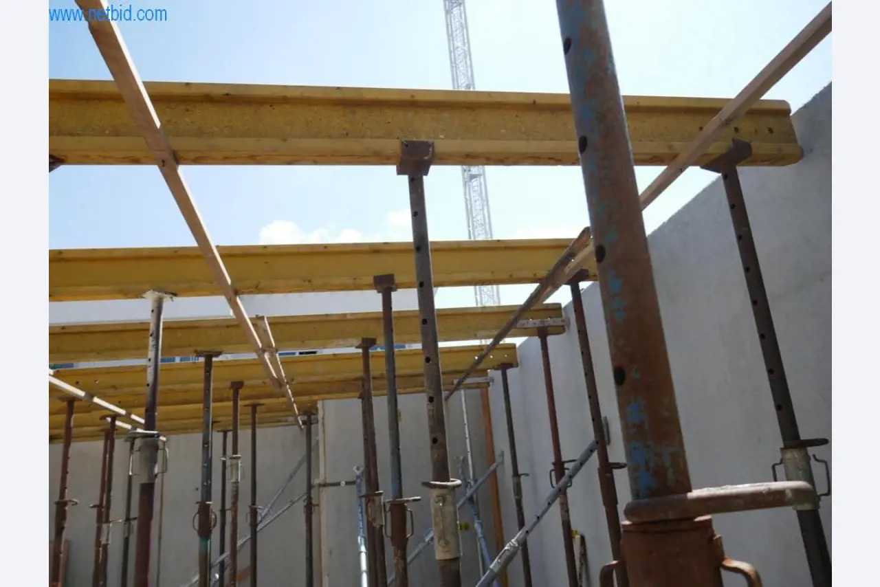 Maszyny budowlane, akcesoria budowlane, rusztowania, belki szalunkowe, podpory, maszyny i pojazdy do obróbki metalu-2