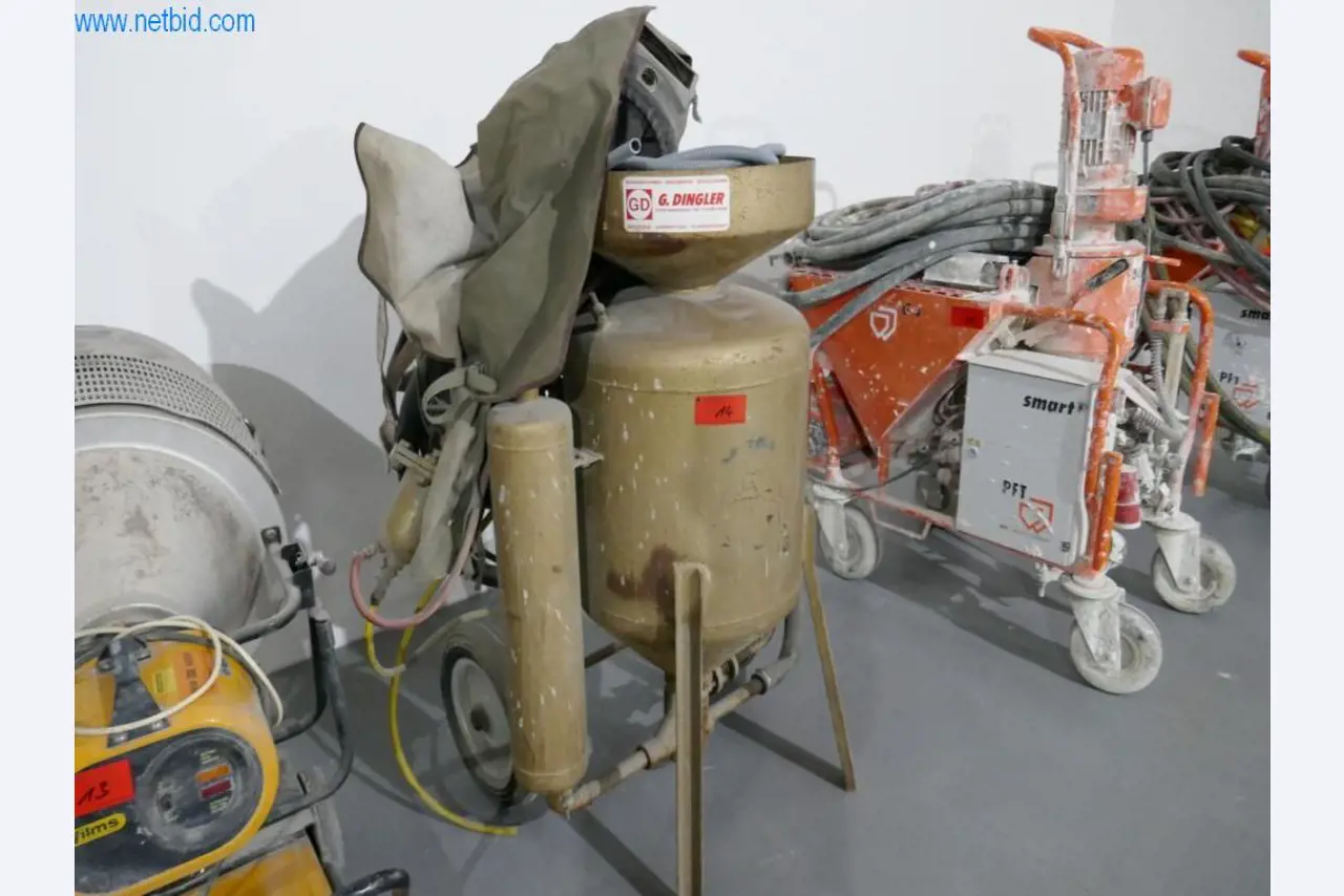 Baumaschinen, Bauzubehör, Gerüste, Schalungsträger, Stützen, metallverarbeitende Maschinen und Fahrzeuge-1