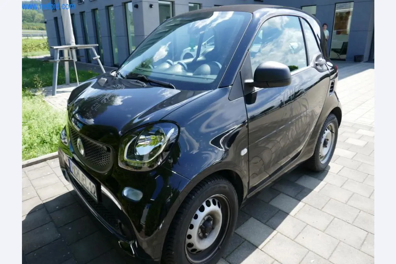 Maszyny budowlane, akcesoria budowlane, rusztowania, belki szalunkowe, podpory, maszyny i pojazdy do obróbki metalu-2