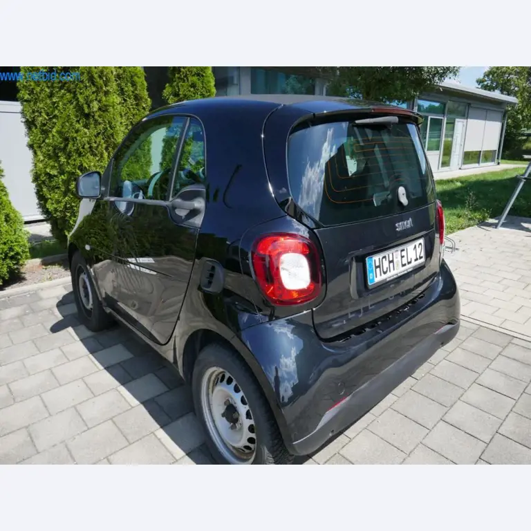 Maszyny budowlane, akcesoria budowlane, rusztowania, belki szalunkowe, podpory, maszyny i pojazdy do obróbki metalu-3