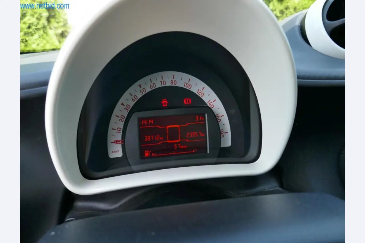 Maszyny budowlane, akcesoria budowlane, rusztowania, belki szalunkowe, podpory, maszyny i pojazdy do obróbki metalu-6