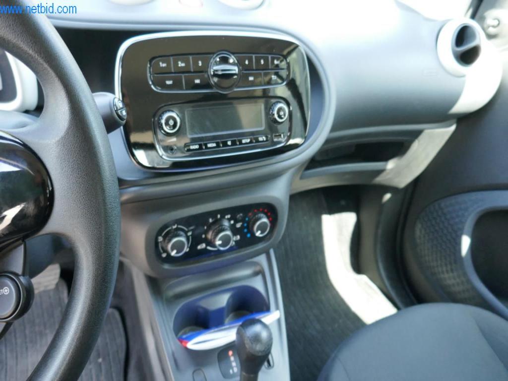 Máquinas de construção, acessórios de construção, andaimes, vigas de cofragem, suportes, máquinas e veículos para trabalhar metais-7