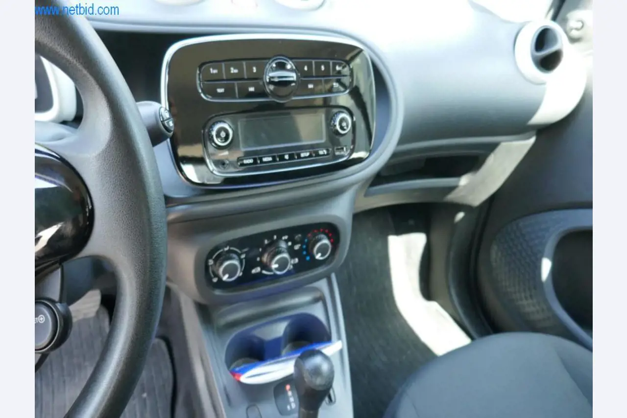 Maszyny budowlane, akcesoria budowlane, rusztowania, belki szalunkowe, podpory, maszyny i pojazdy do obróbki metalu-7