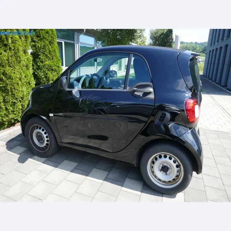 Maszyny budowlane, akcesoria budowlane, rusztowania, belki szalunkowe, podpory, maszyny i pojazdy do obróbki metalu-9