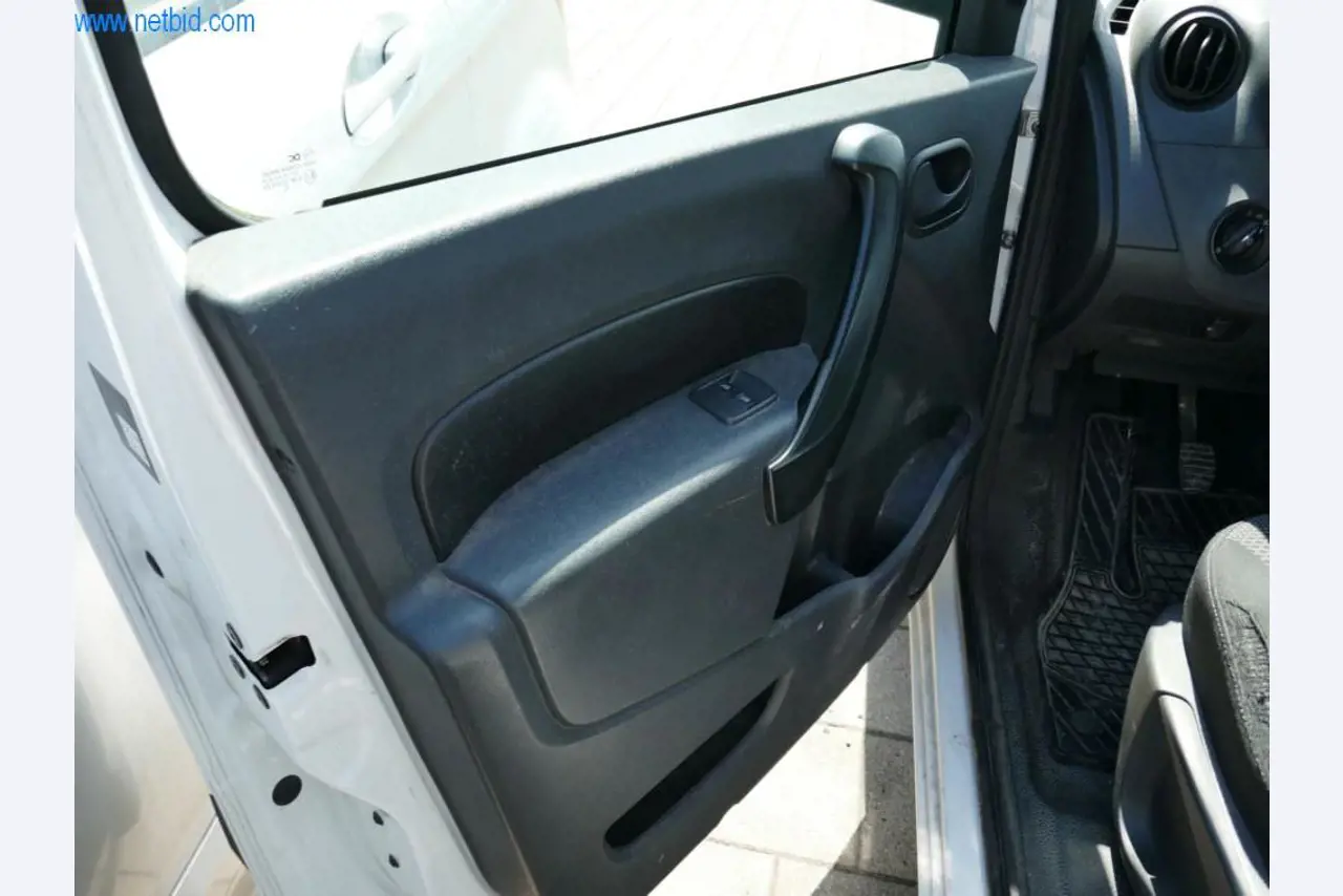 Maszyny budowlane, akcesoria budowlane, rusztowania, belki szalunkowe, podpory, maszyny i pojazdy do obróbki metalu-14