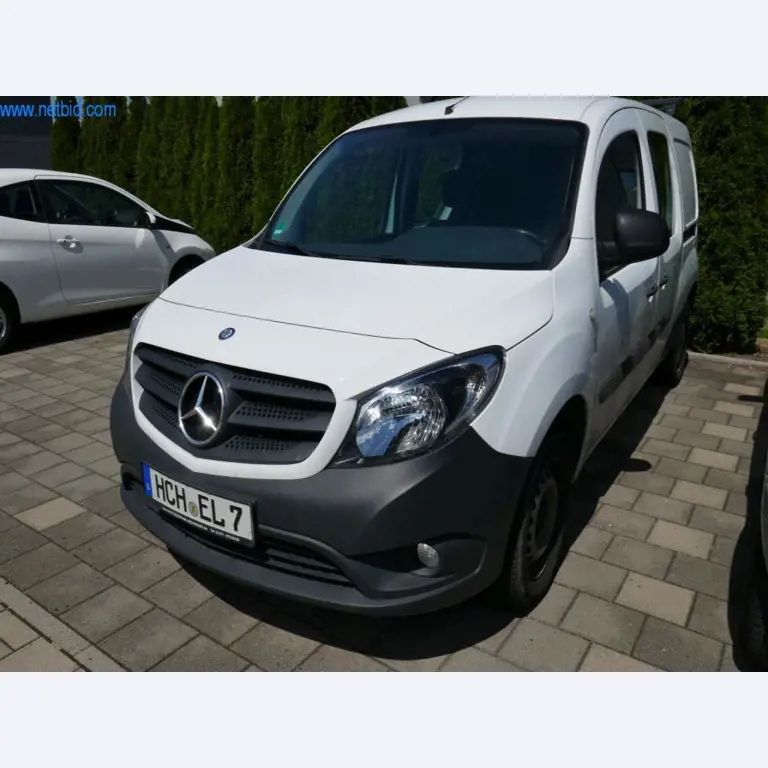 Maszyny budowlane, akcesoria budowlane, rusztowania, belki szalunkowe, podpory, maszyny i pojazdy do obróbki metalu-1